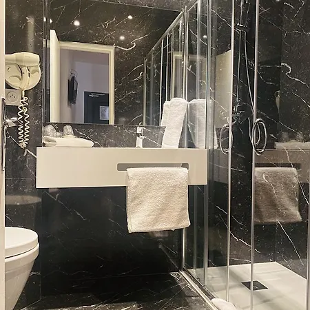 Icone - Hotel 2*