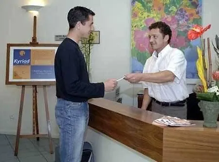 Icone - Ξενοδοχείο 2*